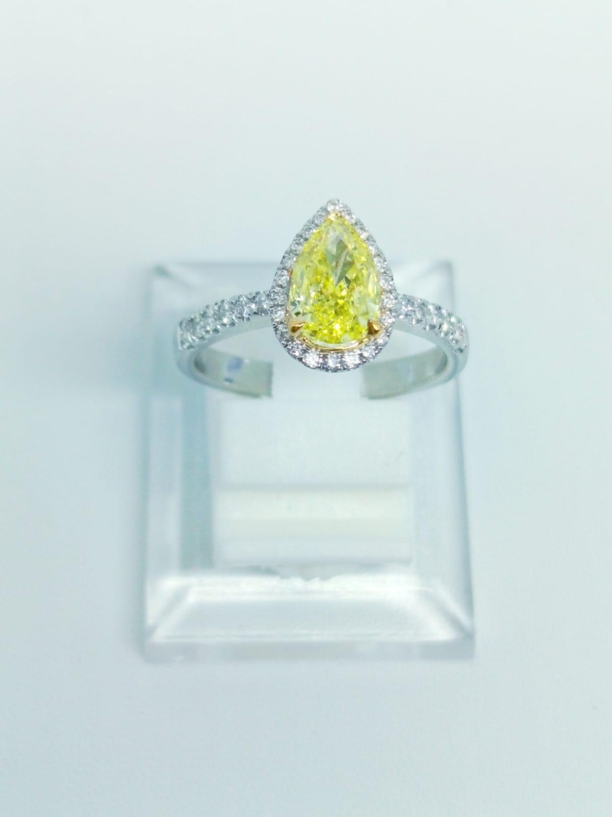 Fancy Intense Yellow - Image 3