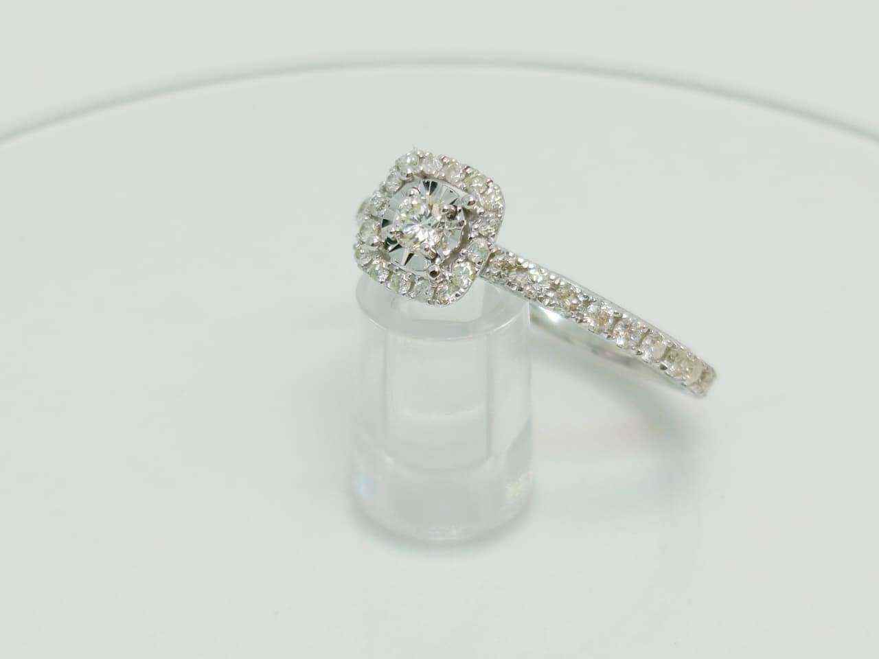 WG 14k - 2,5gr - R46 0,69ct, R1 0,08 ct - Image 3